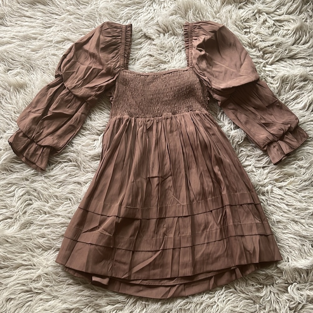 NWT Mustard Seed 'Latte' ruched pleated tiered 3/4 sleeve dress size S - Picture 2 of 7